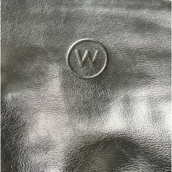 Wanderers - THE VENETIAN
PASSPORT - os - Picture 8 of 10